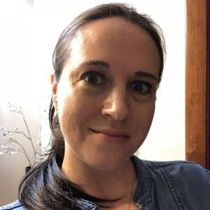 Meet your Posher, Suzanne